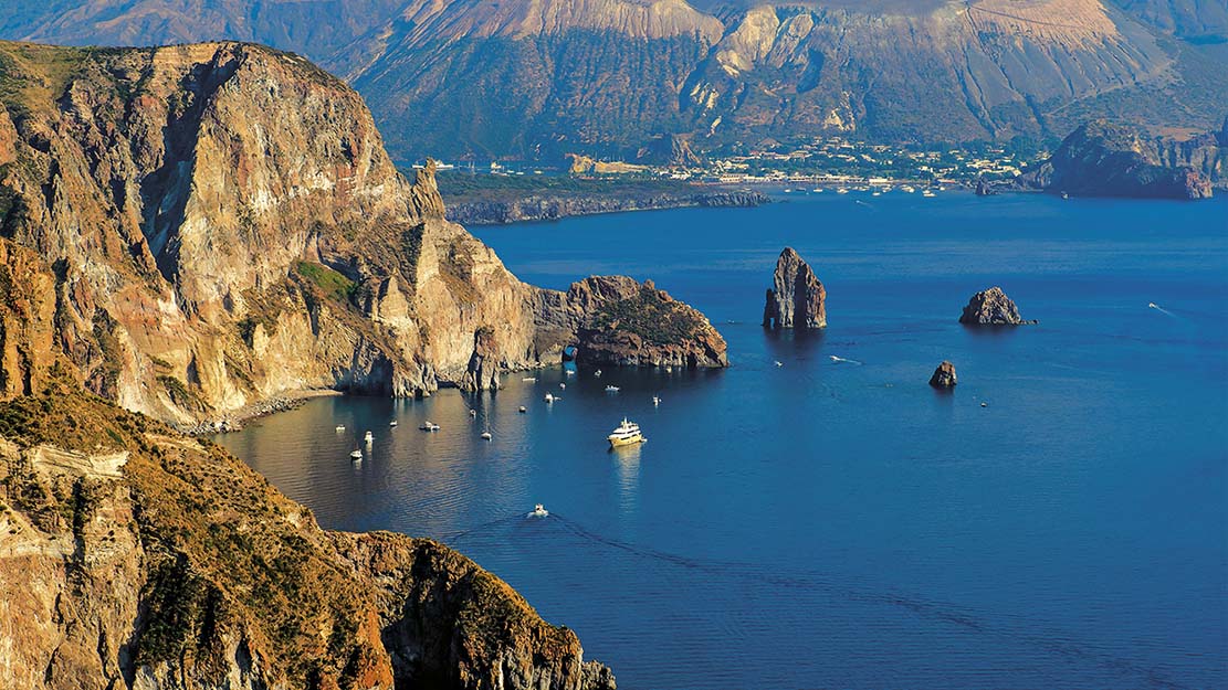 Breathtaking view of Eolie Island, Sicily - 20 Regions of Italy