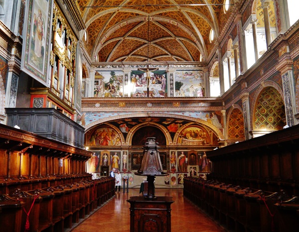 Milano_Chiesa_di_San_Maurizio_al_Monastero_Maggiore_Innen_Halle_der_Nonnen_Langhaus_Nord Milano Chiesa di San Maurizio al Monastero Maggiore