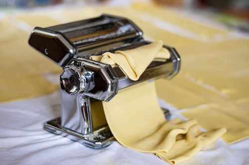 Pasta Machine: we call it “Nonna Papera” (Granma Duck)